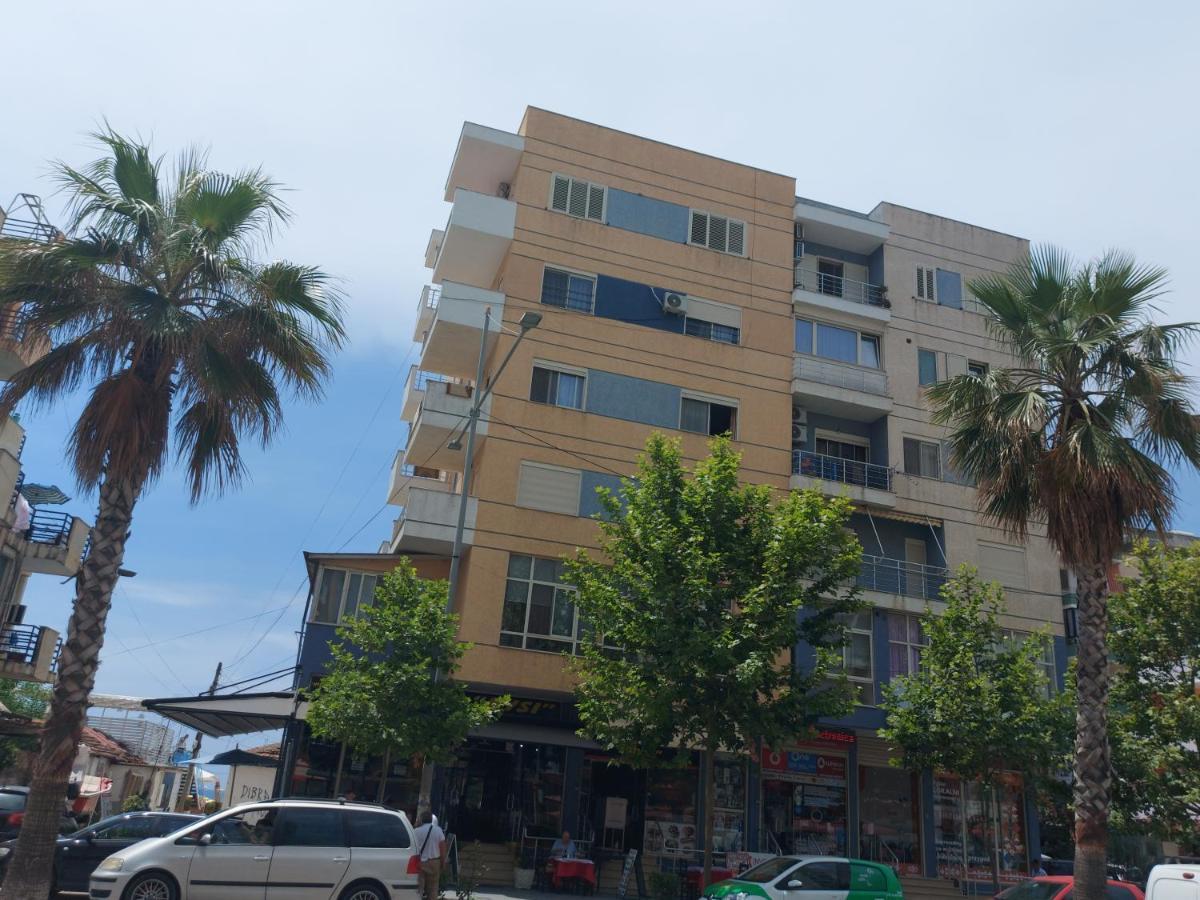Bral Apartments 9 Дуррес Екстер'єр фото