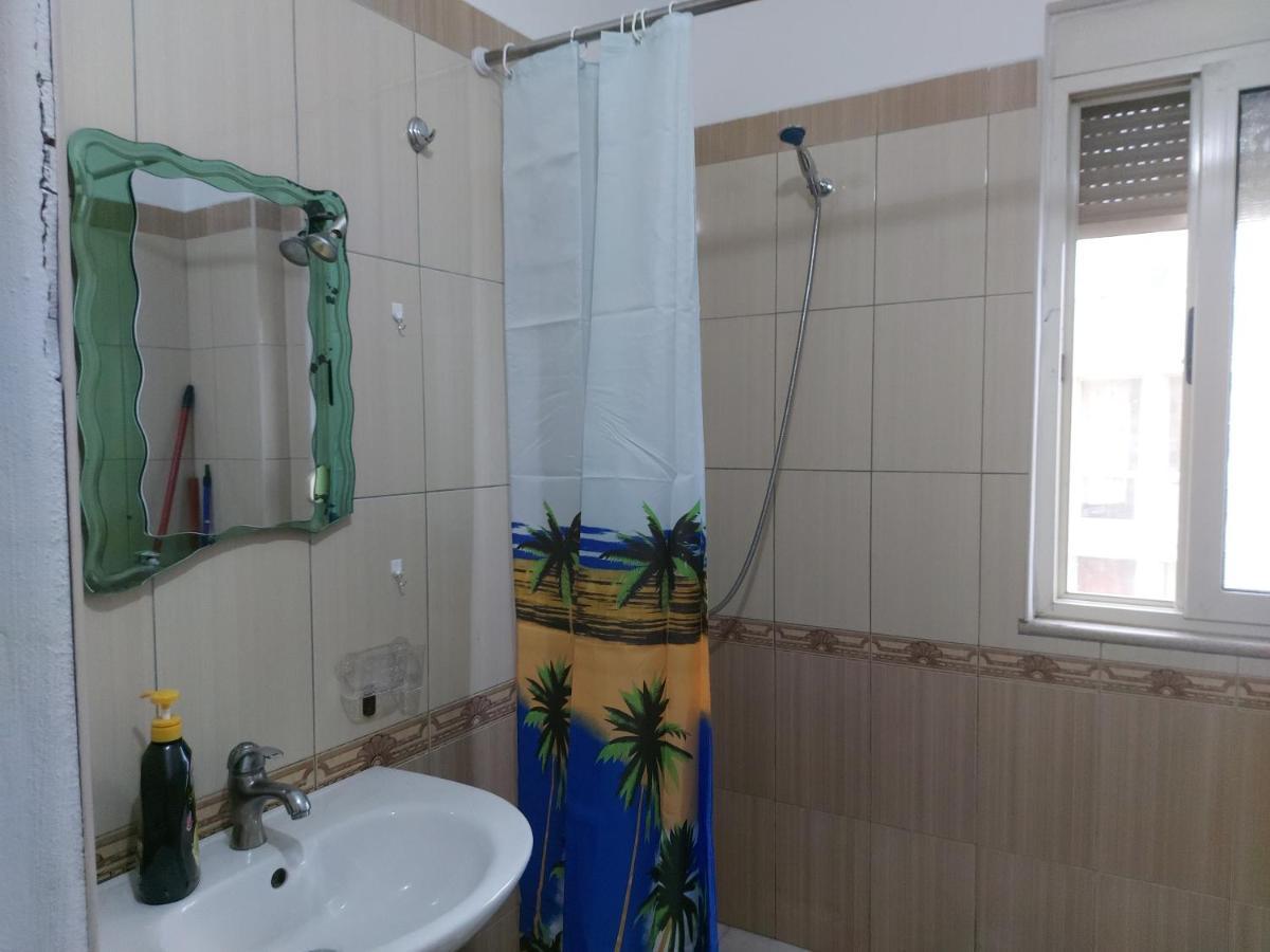 Bral Apartments 9 Дуррес Екстер'єр фото
